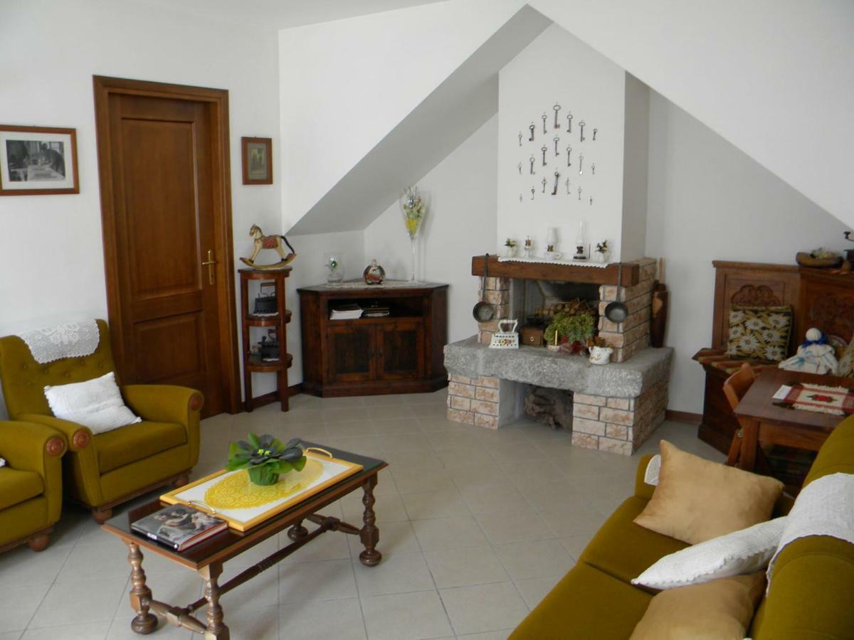 Agriturismo Alle Ruote Villa Meduno ภายนอก รูปภาพ